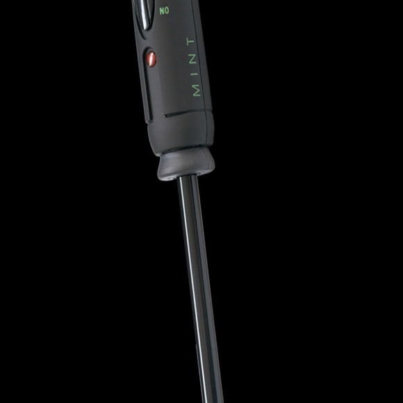 MINT Extra Long Curling Iron - Picture 1 of 4